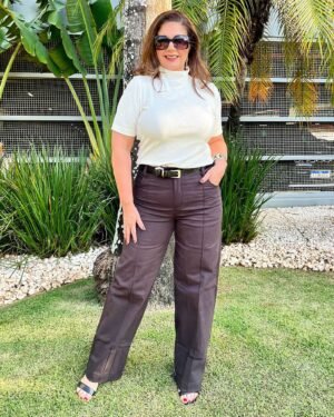 Blusa Malha Canelada Gola Alta